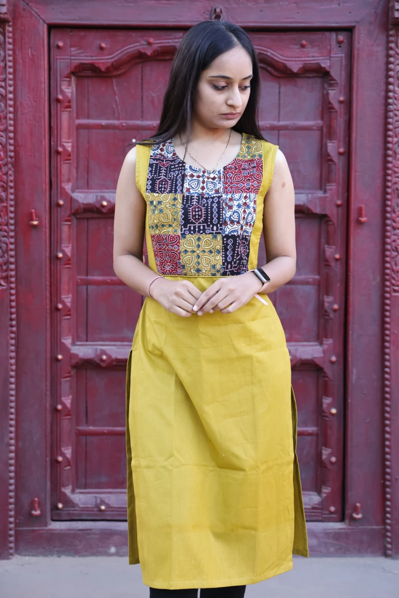 ajrakh block print kurti